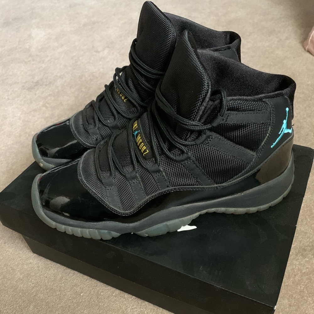 Jordan 11 Gamma Blue
